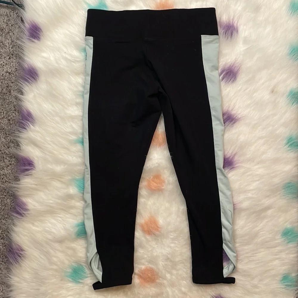PINK‎ Victoria’s Secret Sequins Cropped Black & Teal Leggings Size Medium